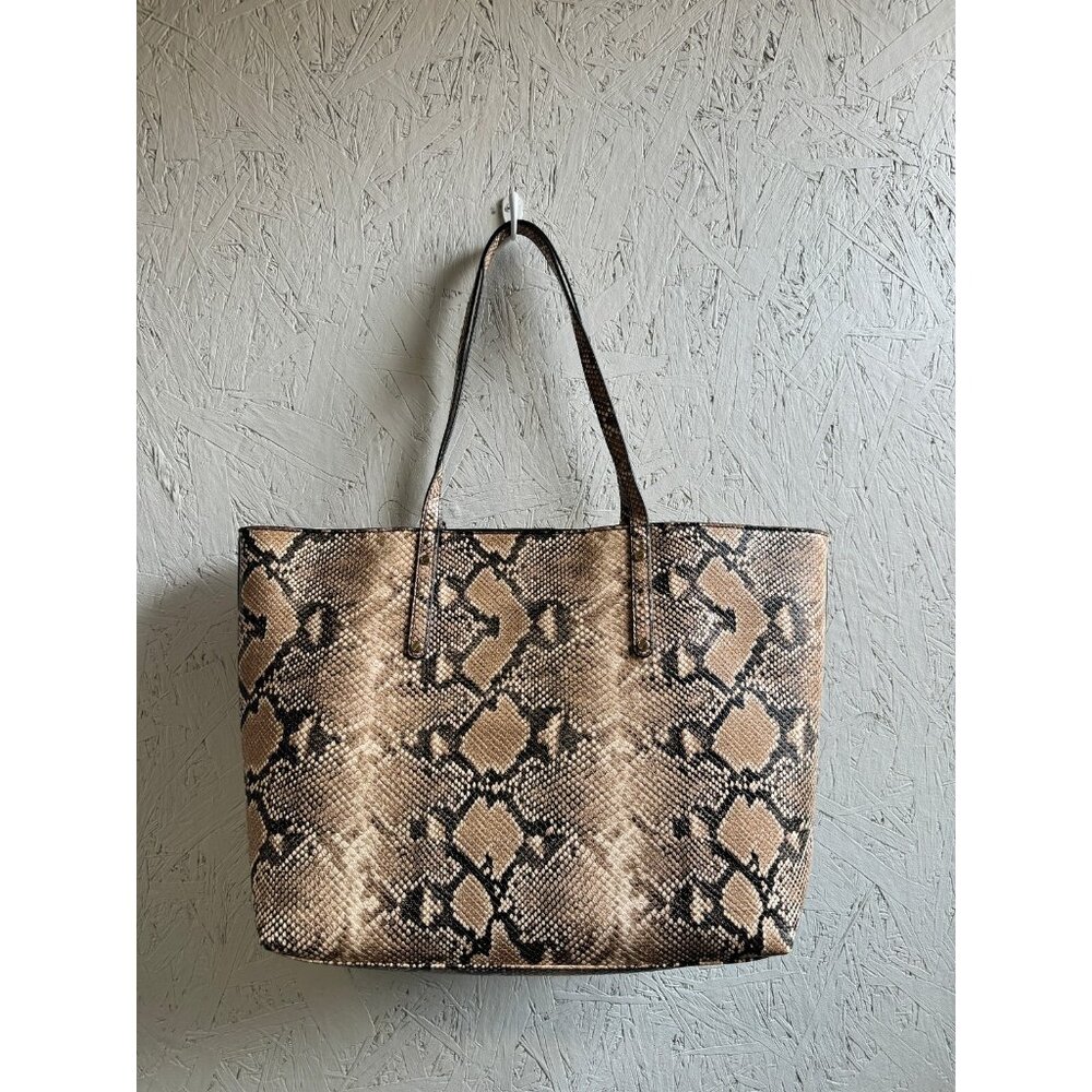INC Zoiey 2-Piece faux-leather women's XL tote bag + pouch --SNAKE PRINT/BLACK - Picture 16 of 16